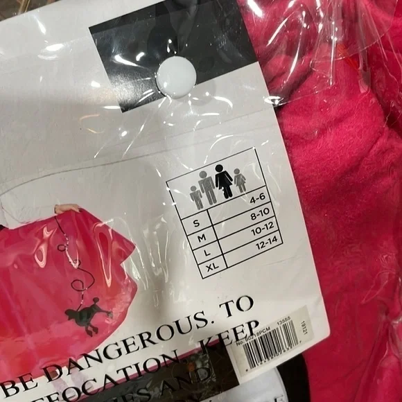 New 50’s Poodle Sockhop Halloween Costume - Picture 4 of 4